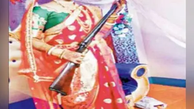 दुल्हन ने फायरिंग कर किया दूल्हे का स्वागत
