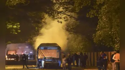 नागरिकता कानून का विरोध : दिल्ली में आगजनी, हिंसा में पुलिसकर्मी जख्मी