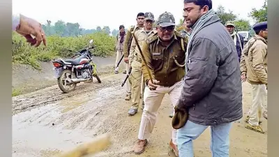 सीवान : सिसवन के रामपुर बूथ पर लूटी मतपेटी, पुलिस टीम पर हमला