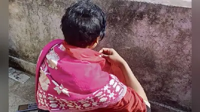 नरकटियागंज : संबंध बनाने के विरोध पर काटे बाल