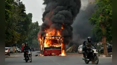 नागरिकता कानून: जामिया हिंसा पर दिल्ली पुलिस ने अब तक 10 को किया गिरफ्तार, एक भी छात्र नहीं