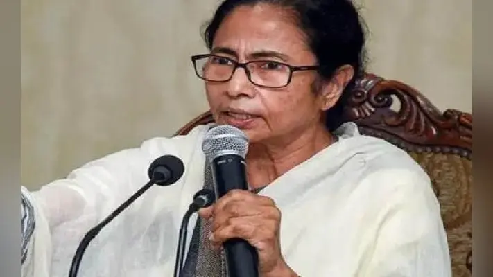 ममता बनर्जी ने कहा, विद्यार्थियों से डर गयी है सरकार
