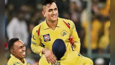 ”धौनी से बेहतर कप्तान कोई नहीं हो सकता”