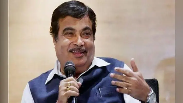सड़क परिवहन मंत्री नितिन गडकरी ने कहा, भारत में ड्राइवरलेस कारों को नहीं देंगे अनुमति
