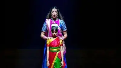 अराध्या ने स्कूल में दिया दमदार परफॉर्मेंस, देखें वीडियो