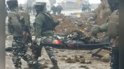 लोहरदगा : सीआरपीएफ जवान का उड़ा पैर, एम्स रेफर