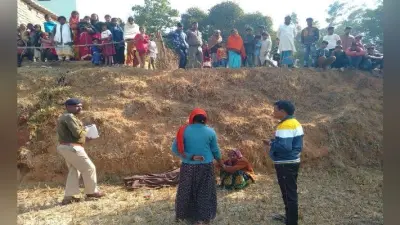गुमला : वृद्ध महिला की ठंड से मौत, रातभर शव से लिपटी रही तीन साल की पोती