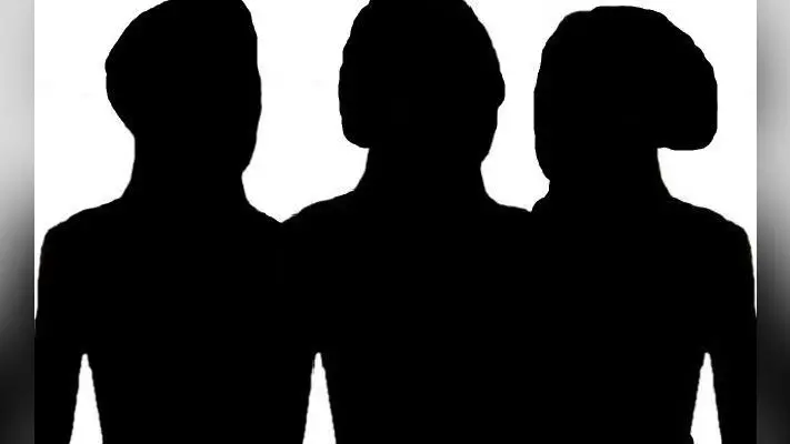 सेक्स रैकेट का भंडाफोड़, तीन रैकेटियर समेत तीन लड़कियां बरामद