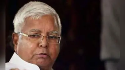 रांची : लालू प्रसाद को सीमित मात्रा में दही, चूड़ा और तिलकुट खाने की दी गयी अनुमति