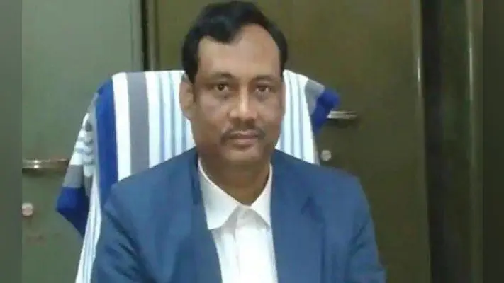 कुंवारी युवतियों पर अपमानजनक टिप्पणी : विवि कैंपस में प्रो के प्रवेश पर रोक, शिक्षण अधिकार भी छीने