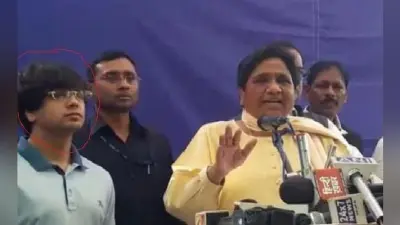 कौन होगा बसपा प्रमुख- मायावती ने कहा, भतीजे आकाश को सीखने का मौका दूंगी