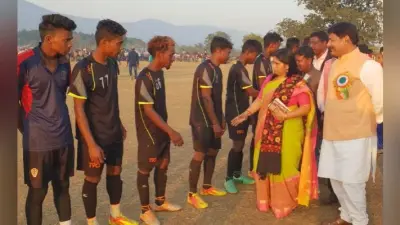कुचाई : अरुवां फुटबॉल प्रतियोगिता व टुसू प्रदर्शनी का आयोजन
