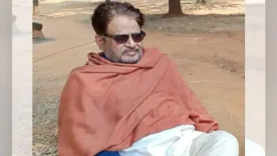 देवघर पहुंचे फिल्म एक्टर रघुवीर यादव ने कहा – महानगरों में शूटिंग होती है, लेकिन गांवों में ही नेचुरल लोकेशन