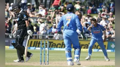 #NZvsIND : डूबते सूरज ने डुबोई न्यूजीलैंड की लुटिया, क्रिकेट इतिहास में पहली बार हुआ ऐसा वाकिया