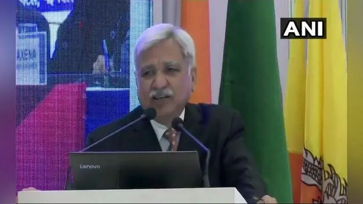 इवीएम विवाद: बोले मुख्य चुनाव आयुक्त- हम परेशान होने वाले नहीं, नहीं लौटेगा बैलट पेपर्स युग