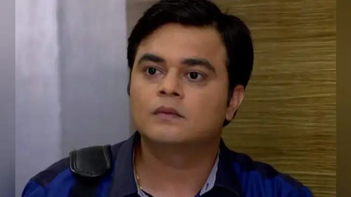 ”भाबीजी घर पर हैं” का ये एक्टर ले रहा तलाक, कहा- दबाव में की थी शादी…