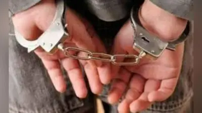 पटना : ग्रुप डी की परीक्षा में सेटिंग करने में स्कॉलर व परीक्षार्थी गिरफ्तार