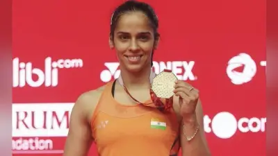 इंडोनेशिया मास्टर्स बैडमिंटन : साइना को खिताब, चोटिल मारिन बीच में ही मुकाबले से हटीं