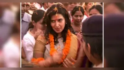 सांसद सरोज पांडेय ने राहुल को जोकर, तो प्रियंका को बताया घरेलू महिला