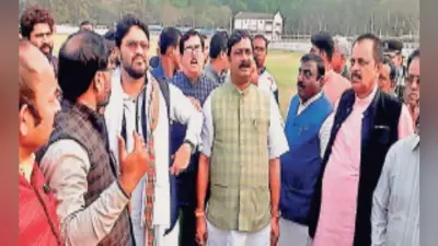 दुर्गापुर : जिला प्रशासन पर बरसे मंत्री बाबुल सुप्रिय