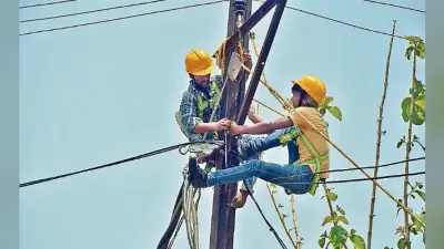 छह माह पहले खत्म हो गयी डेडलाइन, रांची में पूरा नहीं हुआ विद्युत सुदृढ़ीकरण का काम, बिजली टैरिफ पर बैठक आज