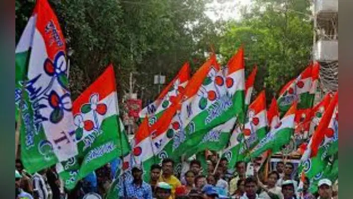 कोलकाता : तृणमूल से दागदार लोगों को बाहर निकालें सीएम : सिद्दीकी