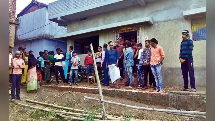 गया में उग्र भीड़ ने चोर को पीट कर मार डाला