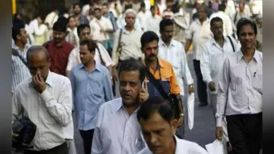 मिडिल क्लास को लाभ, राजनीतिक रूप से स्मार्ट बजट है