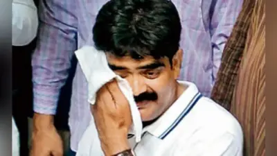 बिहार के सीवान में पूर्व बाहुबली RJD MP शहाबुद्दीन के भतीजे को अपराधियों ने सीने में मारी गोली, मौत