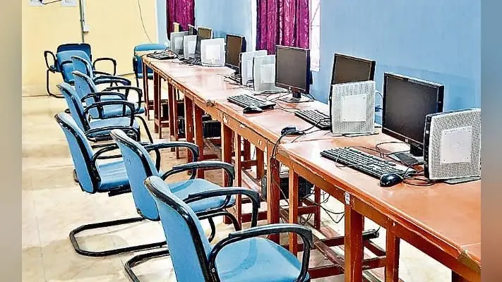 रांची : इंटरनेट के इंतजार में छह माह से ठप रांची विवि का इंफॉरमेशन एंड नॉलेज ई-सेंटर