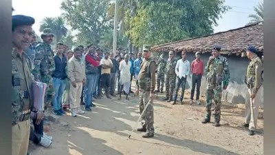सिमडेगा : अपराधियों ने एक व्यवसायी की चाकू से गोद और पत्थर से कूचकर कर दी हत्या