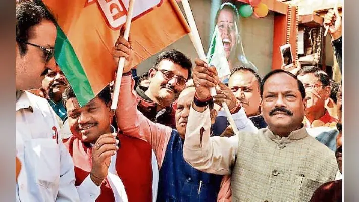 रांची : मोदी के नेतृत्व में विकास के कीर्तिमान बने: रघुवर दास