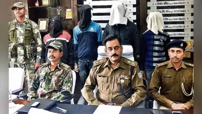 खूंटी : एरिया कमांडर के दो सहयोगी समेत डॉक्टर-कंपाउंडर गिरफ्तार