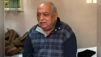 शायर मुनव्वर राना अस्पताल में भर्ती, डॉक्टरों ने कहा हालत स्थिर