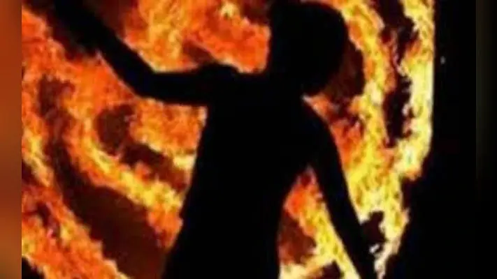 मालदा : पुत्र नहीं जनने पर गृहिणी को जिंदा जलाया