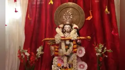 विशेष लेख: भटक रहे हैं युवा, माता सरस्वती की पूजा पश्चिमी सभ्यता में हो रही है तब्दील