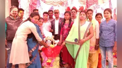 बड़कागांव : सरस्वती माता को दी गयी भाव मिनी विदाई, प्रतिमा का किया गया विसर्जन