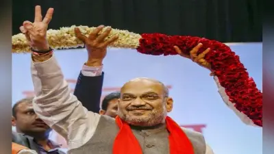 अमित शाह ने राहुल-प्रियंका पर कसा तंज : बोले-भाई की शादी नहीं हुई, इसलिए बहन आयी है…