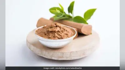 करोड़पति बनना है तो लगायें सफेद चंदन का पौधा