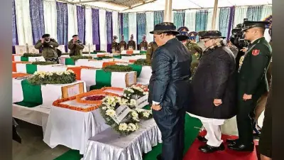 भारतीय सेना को इतना मजबूत बनायें कि दुश्मनों में दहशत हो