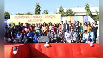 संत गैब्रिएल एण्ड मोनिका स्कूल के बच्चों को महिंद्रा फायनांस ने किया पुरस्कृत