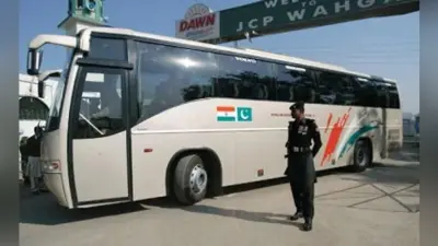 जम्मू कश्मीर के पुंछ में क्रॉस एलओसी बस सेवा रोकी गयी