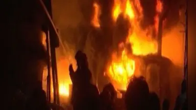 बांग्लादेश: रासायनिक गोदामों में लगी भयानक आग, 69 की मौत