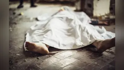 प्रेमिका के घर के सामने मिला प्रेमी का जला शव, प्रेमिका सहित छह हिरासत में