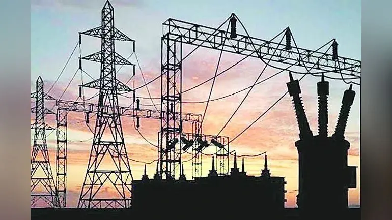 तेज बारिश के बाद बिजली संकट ने किया परेशान