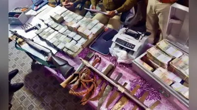 सीवान : टेंट हाउस में मजदूर था असगर, तंत्र के जाल से बनाये करोड़ों, कारनामों को छिपाने को थामा था भाजपा का दामन