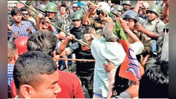भाजपा की रैली को लेकर हंगामा, थानेदार को पीटा
