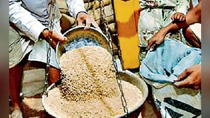रांची : कम राशन-तेल दिया, तो पीडीएस लाइसेंस होगा रद्द, फर्जी लाभुकों से 12 फीसदी ब्याज दर से होगी वसूली