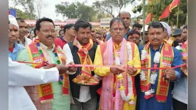 भगवान हनुमान प्राण प्रतिष्ठा को लेकर निकली कलश यात्रा, सैकड़ों की संख्या में शामिल हुए श्रद्धालु
