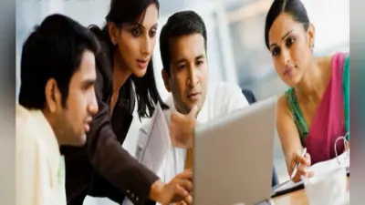 UN Report: नौकरी में पुरुषों के मुकाबले महिलाएं अब भी पीछे